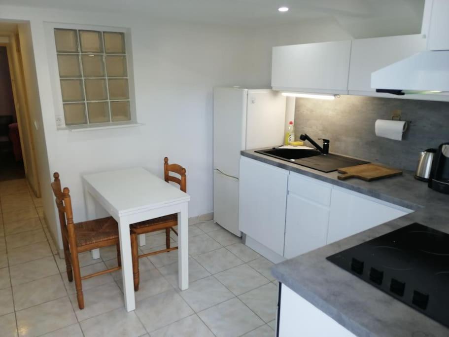 Appartement Aurore En Rez De Jardin Avec Parking Gratuit Ванс Экстерьер фото