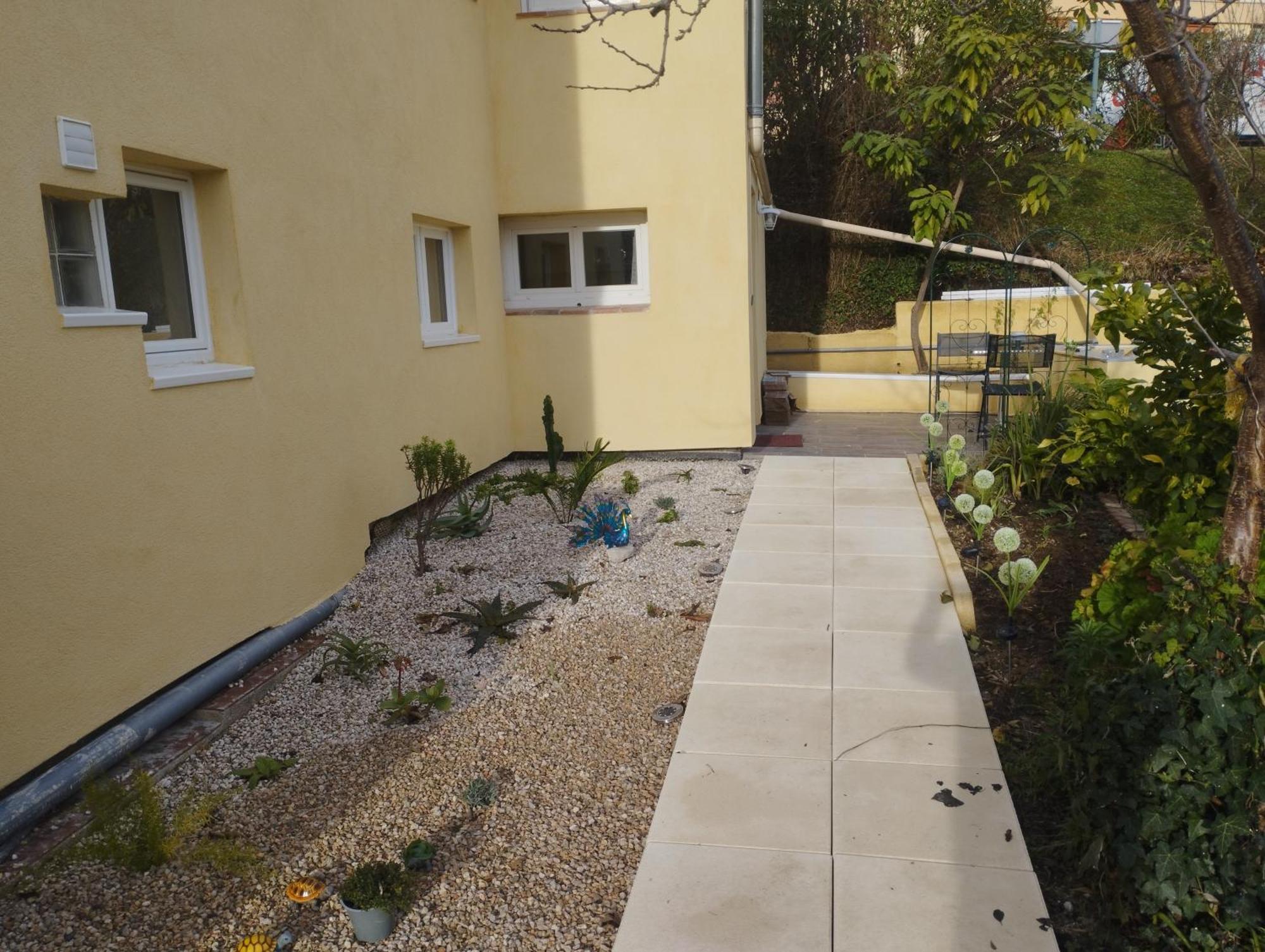 Appartement Aurore En Rez De Jardin Avec Parking Gratuit Ванс Экстерьер фото